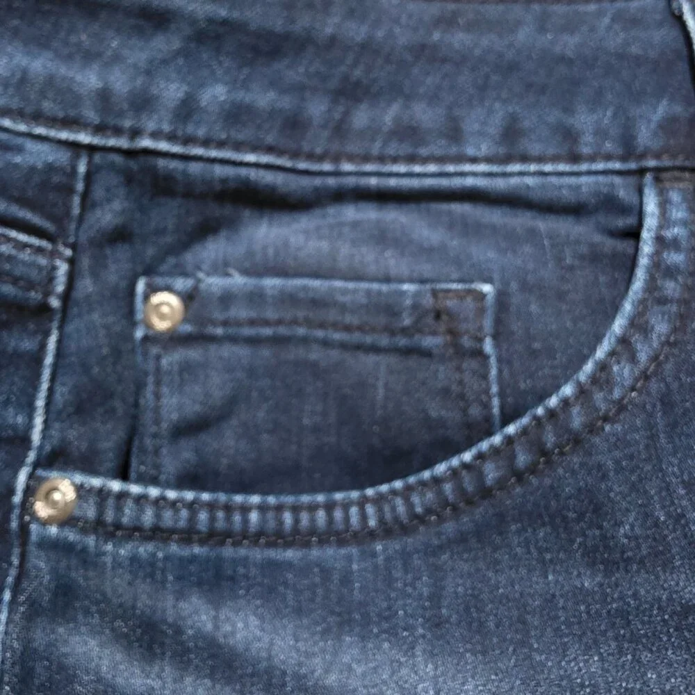 Lee High Rise Skinny Leg Slim Jeans Womens Plus Sz 18W Medium & 20W Medium Blue - Picture 12 of 12